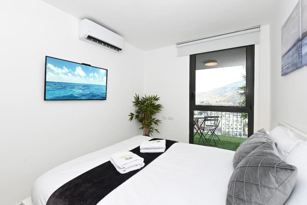 L.T.D- My View. 2 Bedroom Apartment By The Lake. Tiberias Ngoại thất bức ảnh