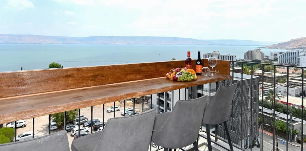 L.T.D- My View. 2 Bedroom Apartment By The Lake. Tiberias Ngoại thất bức ảnh